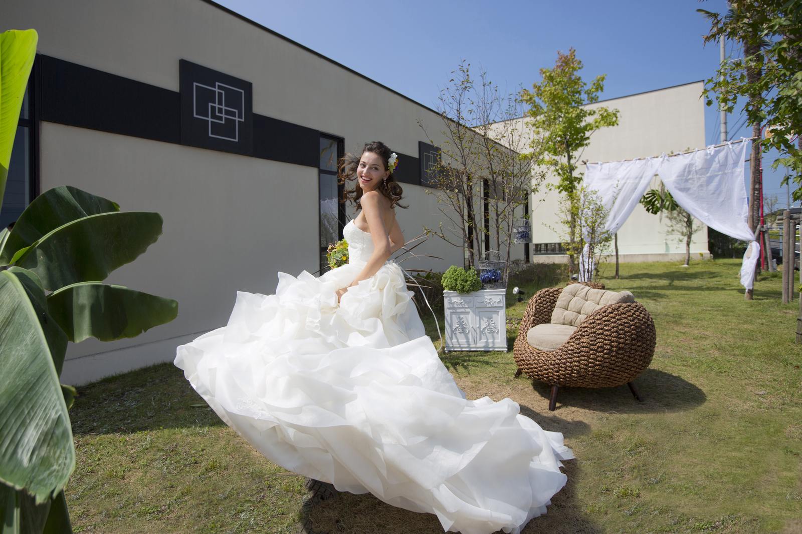 高松市の結婚式場アイルバレクラブのガーデンイメージ