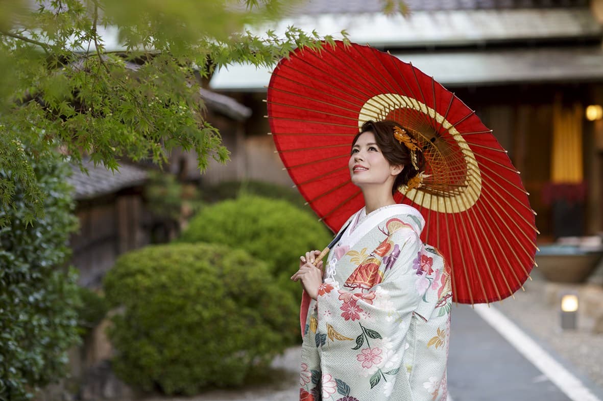 高松市の結婚式場アイルバレクラブの着物