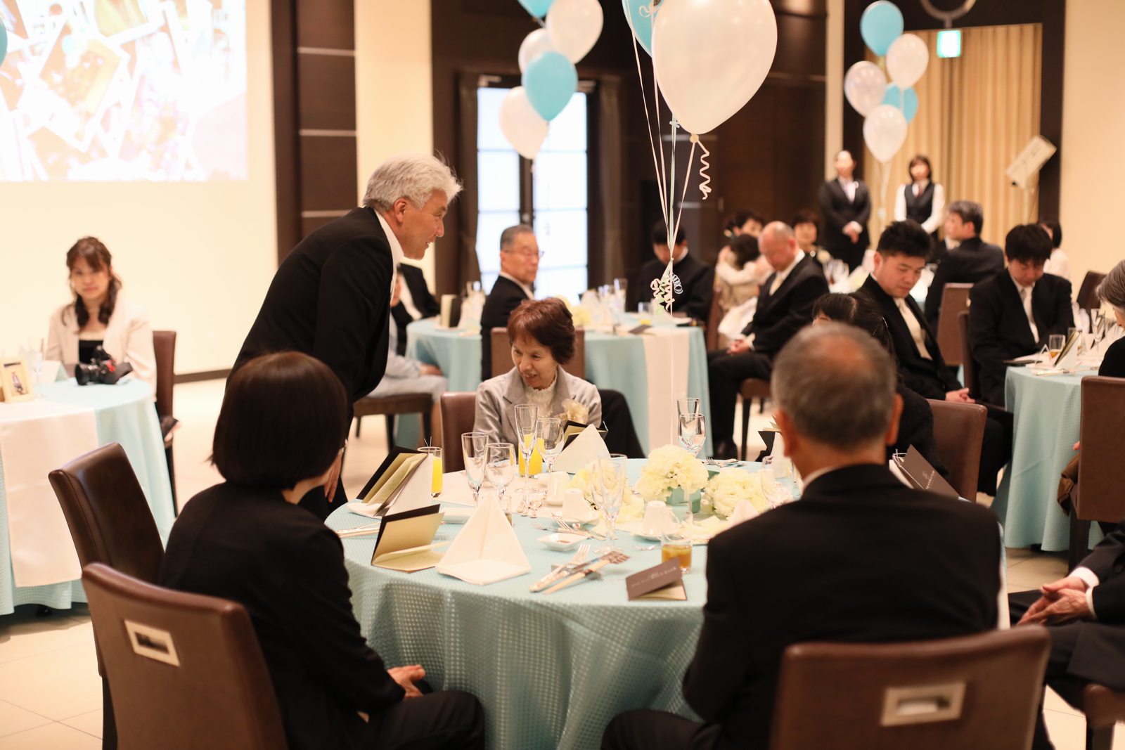 高松市の結婚式場アイルバレクラブで会場内対面式