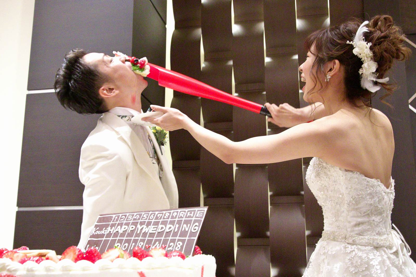 高松市の結婚式場アイルバレクラブのケーキ