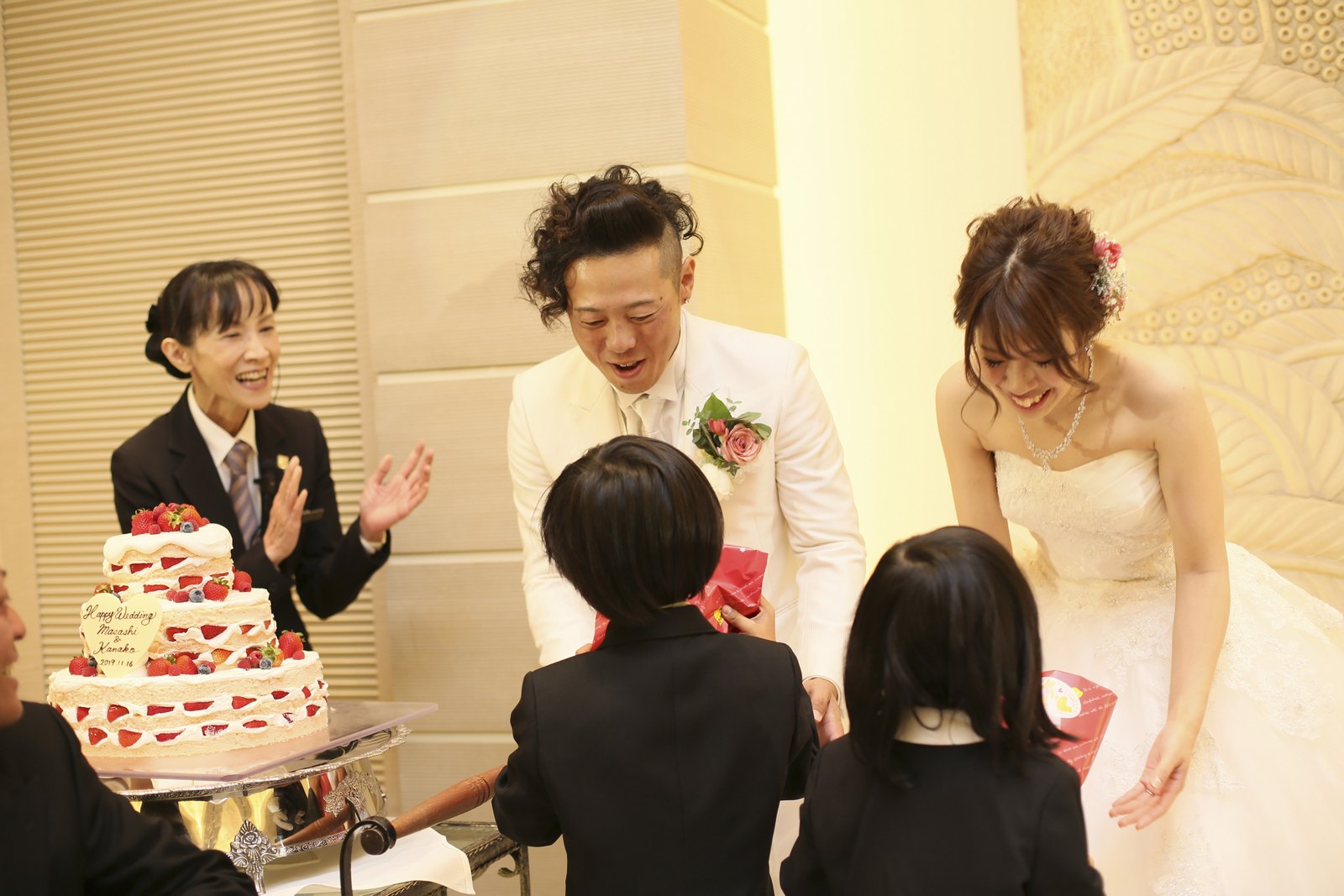 高松市の結婚式場アイルバレクラブ ウエディングケーキ
