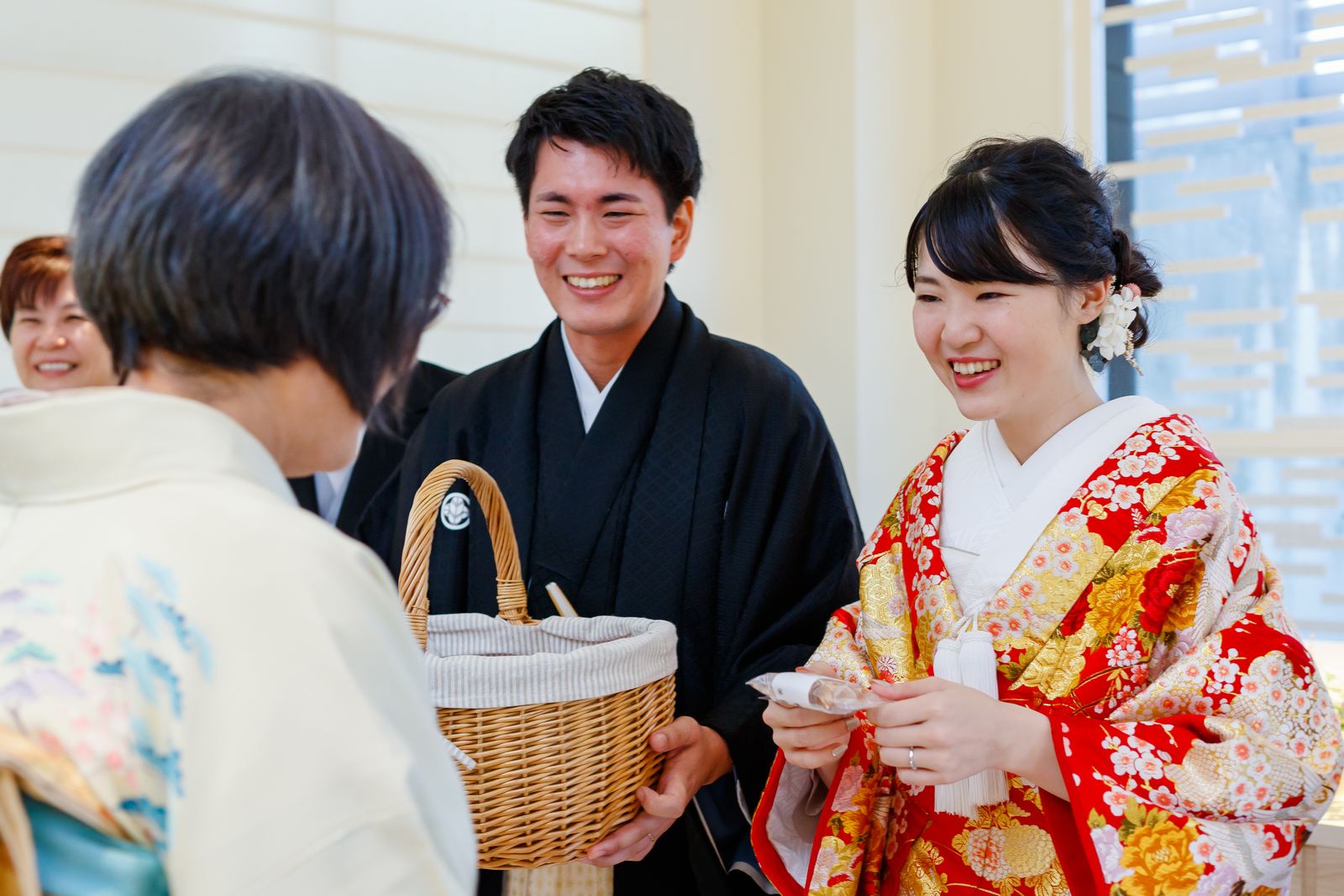 高松市の結婚式場アイルバレクラブ お見送り