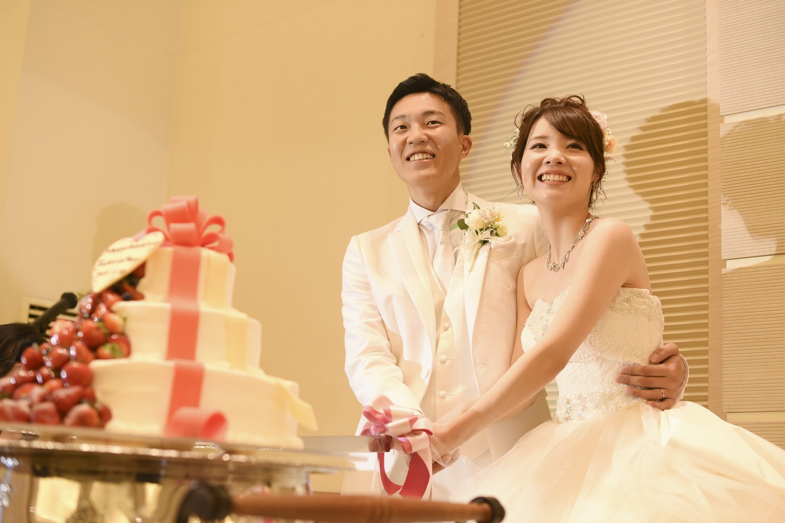 高松市の結婚式場アイルバレクラブ ケーキ入刀